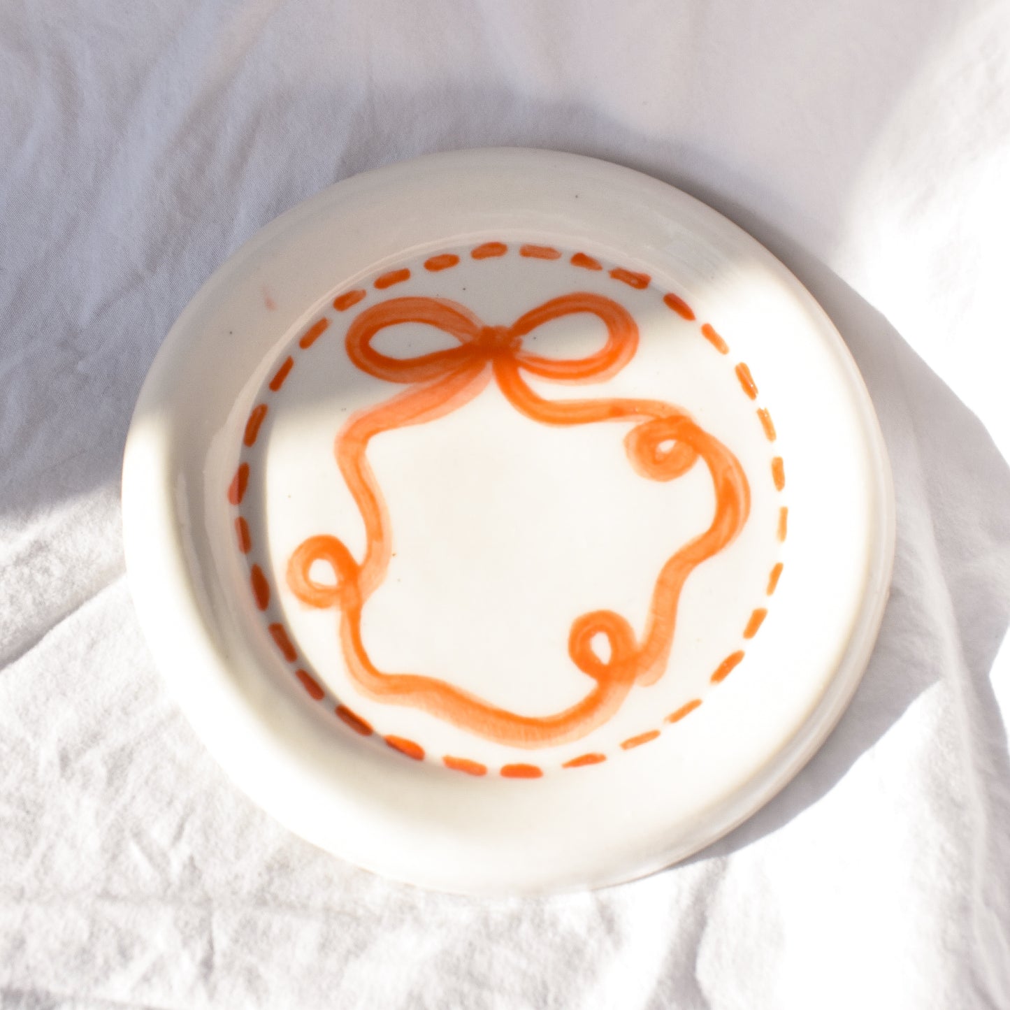 Ribbon Bubble Plates